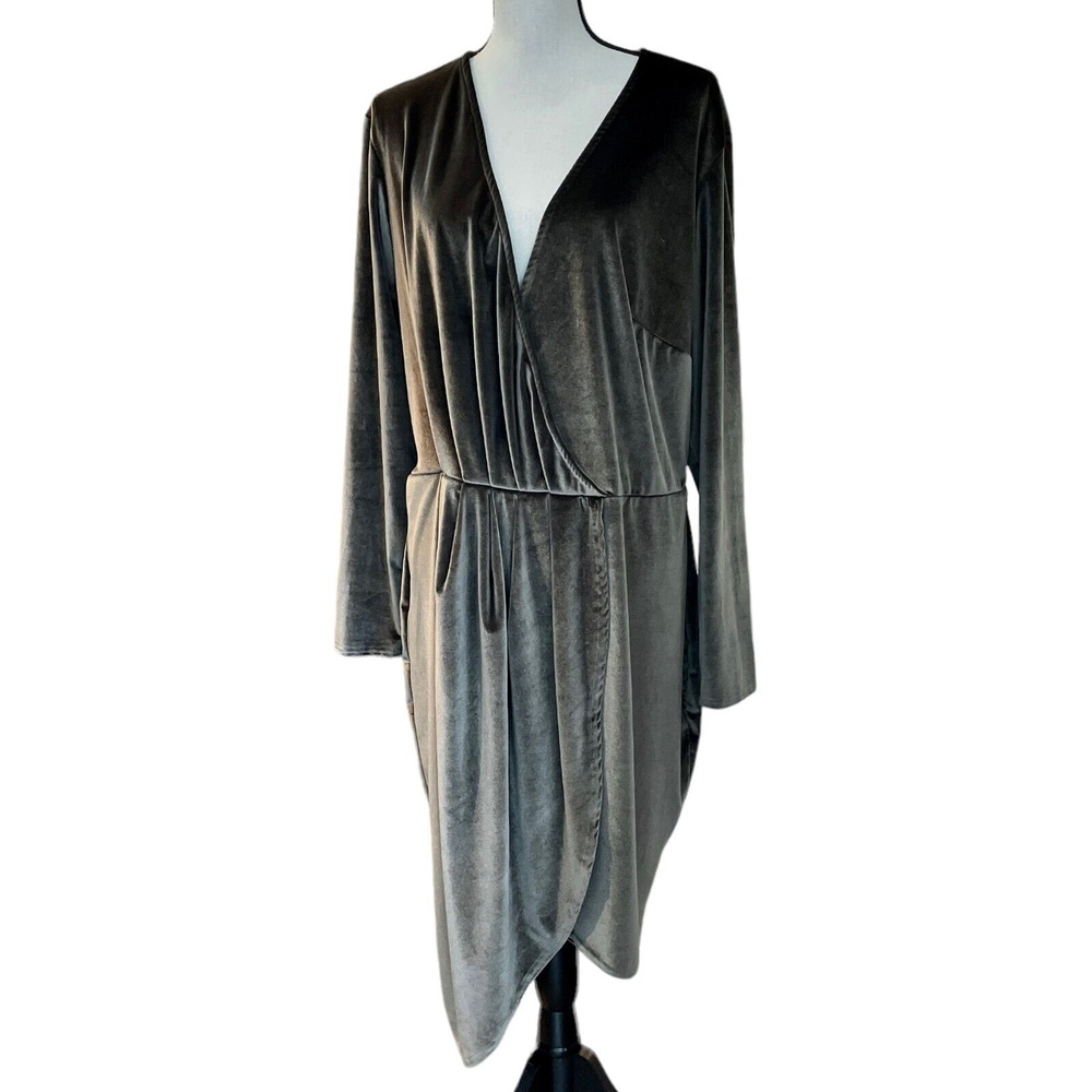 Club L Womens Dress Wrap Tulip Green Crushed Velvet Long Sleeve Mini 26 Plus New